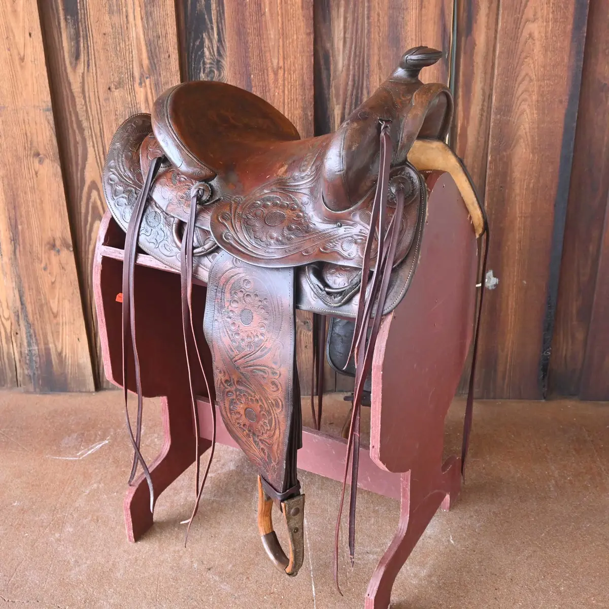 1930'S - 1940'S R.E Donaho Vintage Saddle 1