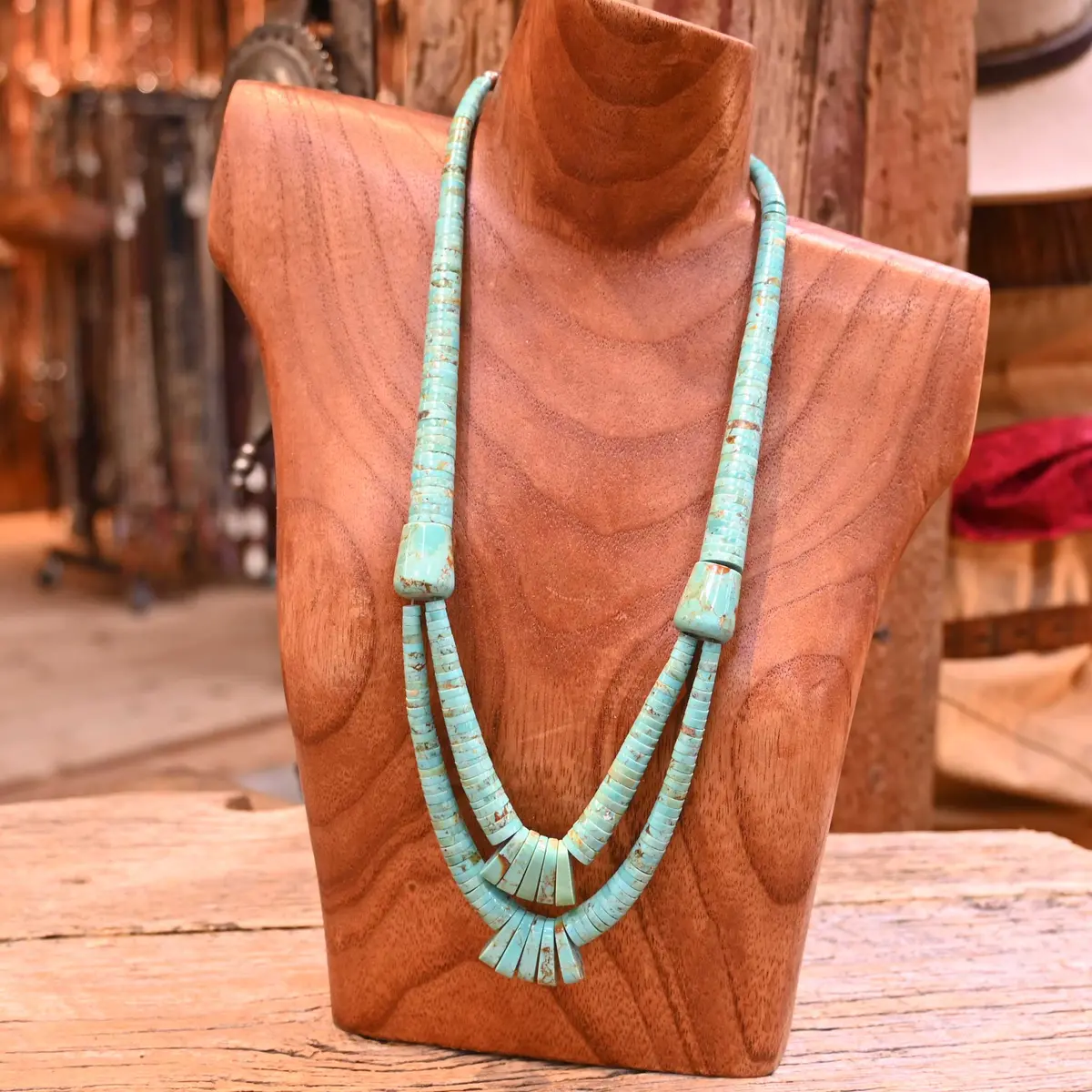 1980'S Beautiful Turquoise Necklace 1