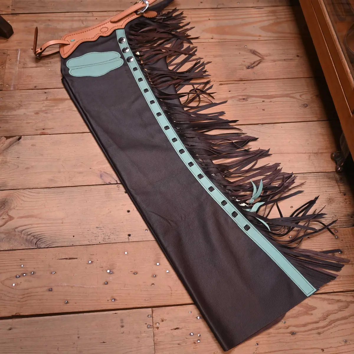 Teskey's Large Drk Chocolate Shotgun Chaps 2168 1