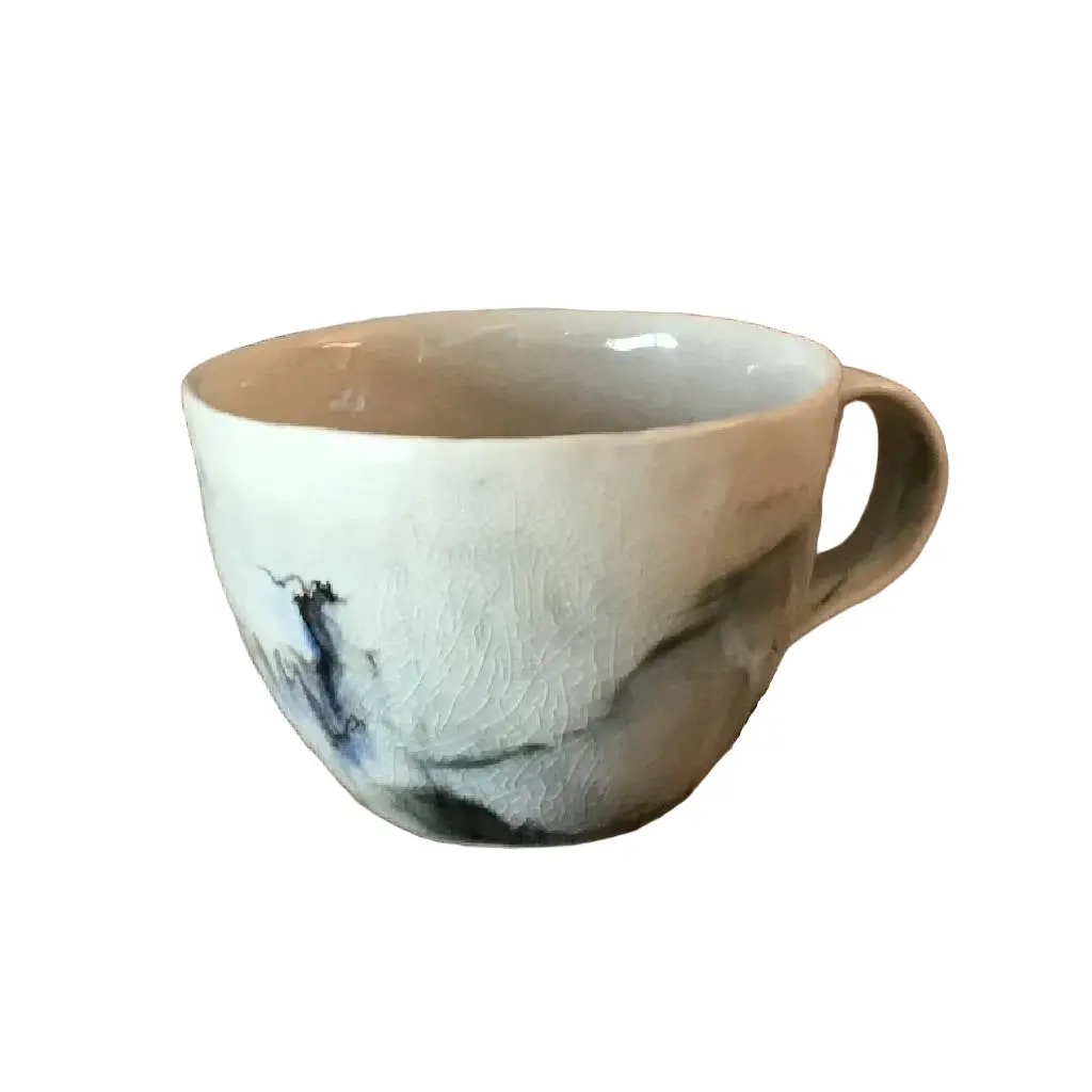 10Oz White & Black Stoneware Mug 1